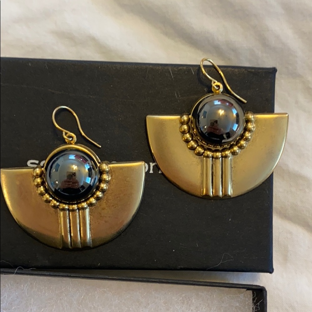 South moon under earrings
